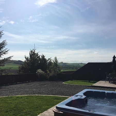 Cherry Blossom Cottage Cupar Eksteriør bilde