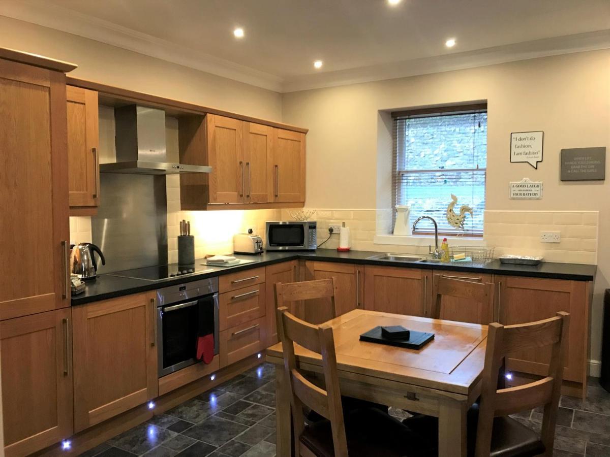 Cherry Blossom Cottage Cupar Eksteriør bilde